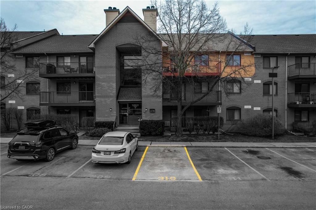 1732-1478 Pilgrims Way, Oakville, ON - Outdoor With Balcony With Facade