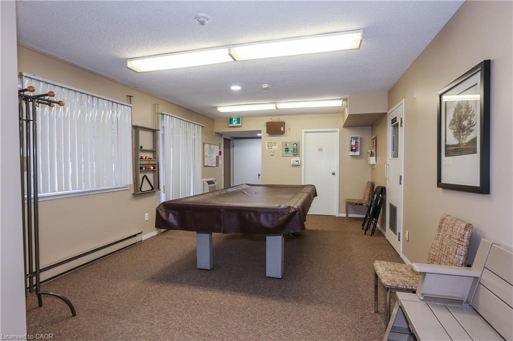 1732-1478 Pilgrims Way, Oakville, ON - Indoor Photo Showing Other Room