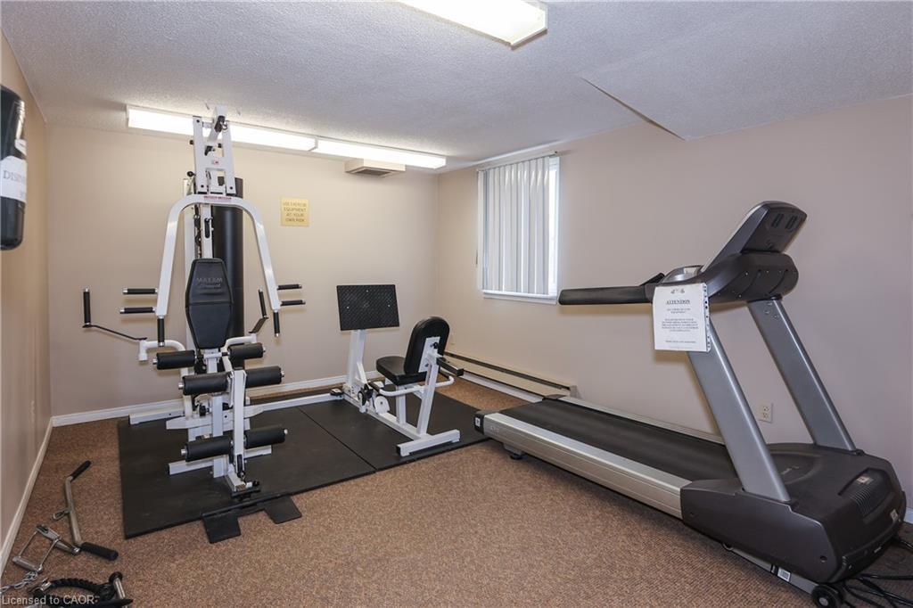 1732-1478 Pilgrims Way, Oakville, ON - Indoor Photo Showing Gym Room