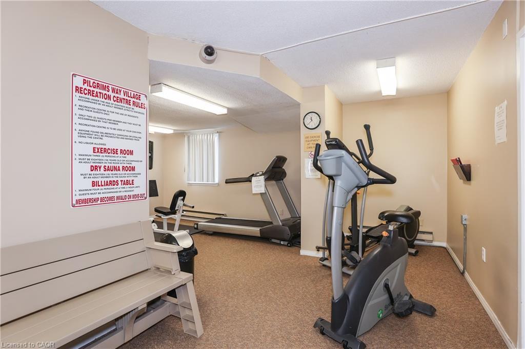 1732-1478 Pilgrims Way, Oakville, ON - Indoor Photo Showing Gym Room