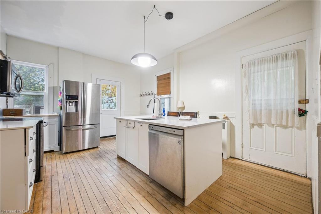 39 Albert Street W, Plattsville, ON - Indoor Photo Showing Kitchen