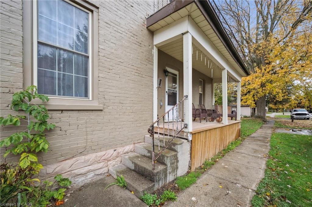 39 Albert Street W, Plattsville, ON - Outdoor With Deck Patio Veranda
