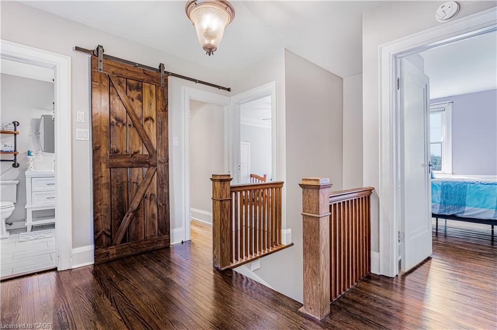 4591 Twenty First Street, Lincoln, ON - Indoor Photo Showing Other Room