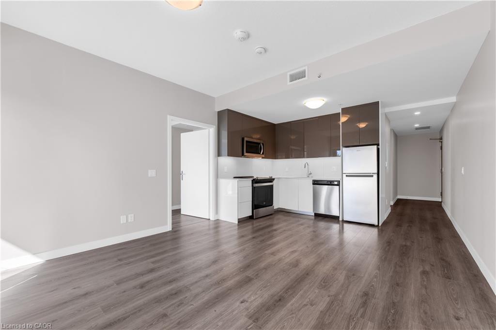 307-60 Frederick Street, Kitchener, ON - Indoor Photo Showing Kitchen