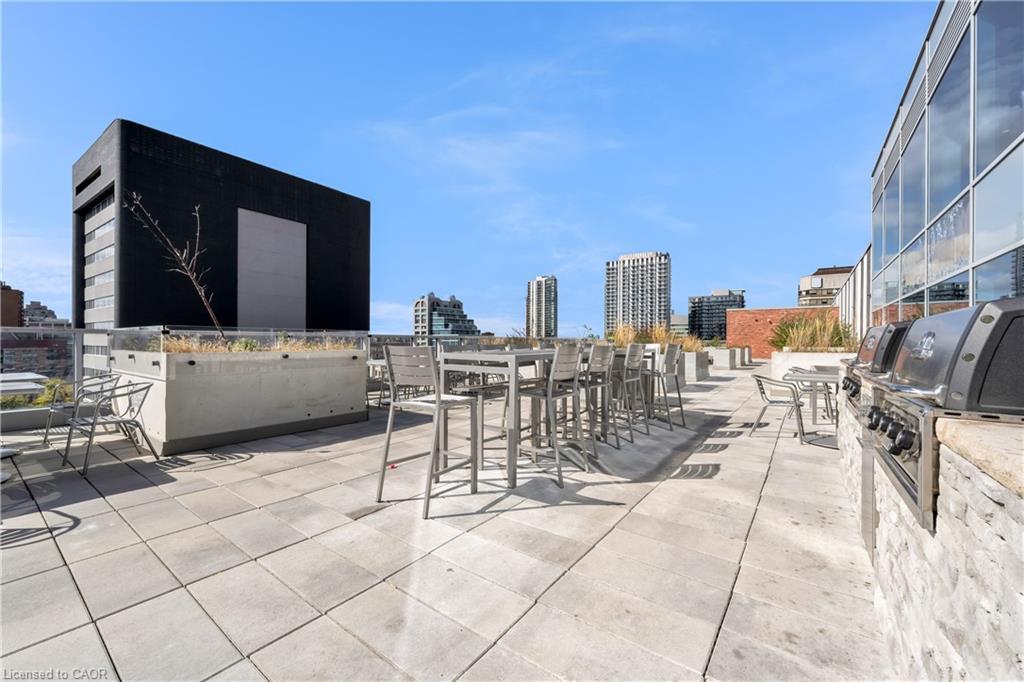 307-60 Frederick Street, Kitchener, ON - Outdoor