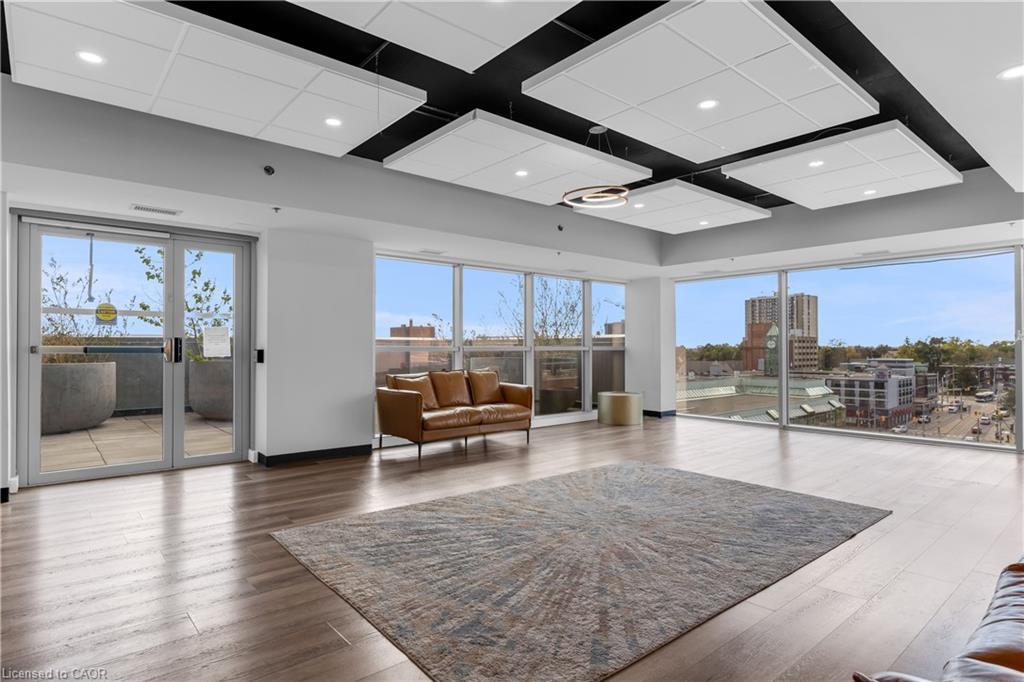 307-60 Frederick Street, Kitchener, ON - Indoor