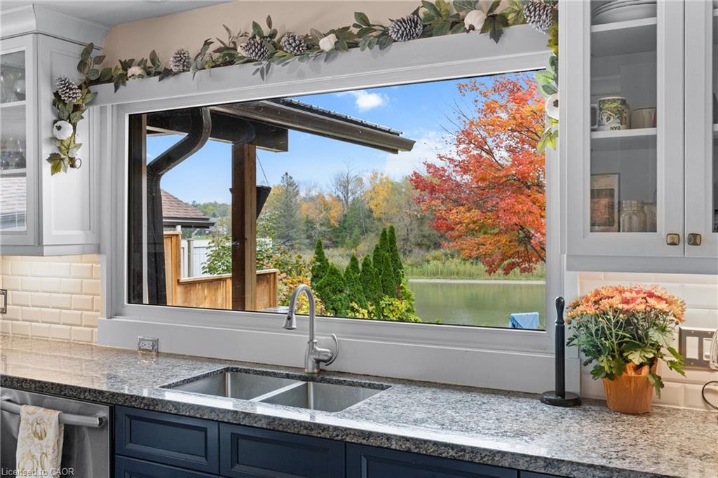 1359 Mosley Street, Wasaga Beach, ON - Indoor Photo Showing Kitchen With Double Sink