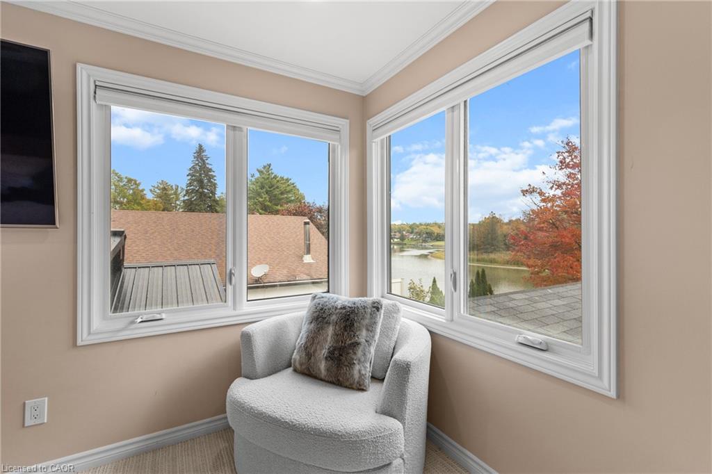 1359 Mosley Street, Wasaga Beach, ON - Indoor