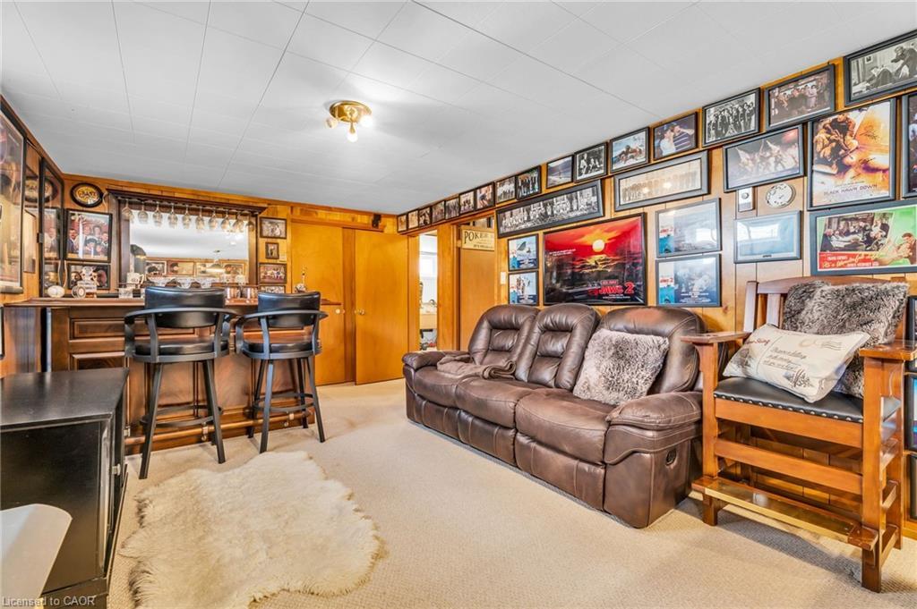 1359 Mosley Street, Wasaga Beach, ON - Indoor