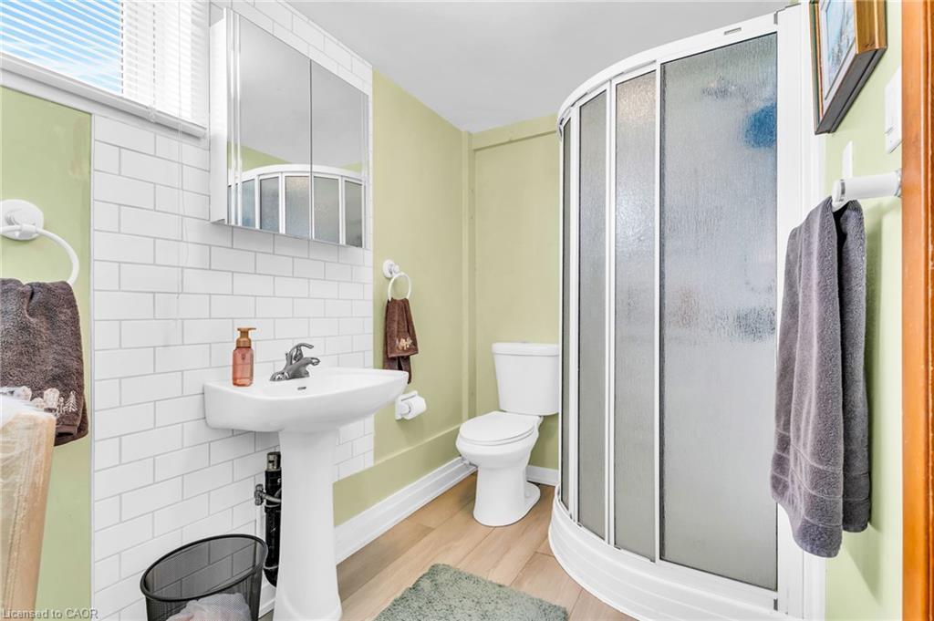 1359 Mosley Street, Wasaga Beach, ON - Indoor Photo Showing Bathroom