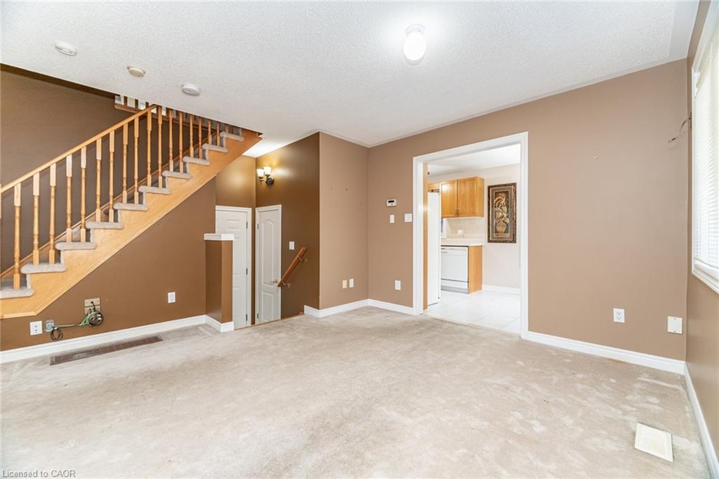 7064 Walworth Court, Mississauga, ON - Indoor Photo Showing Other Room