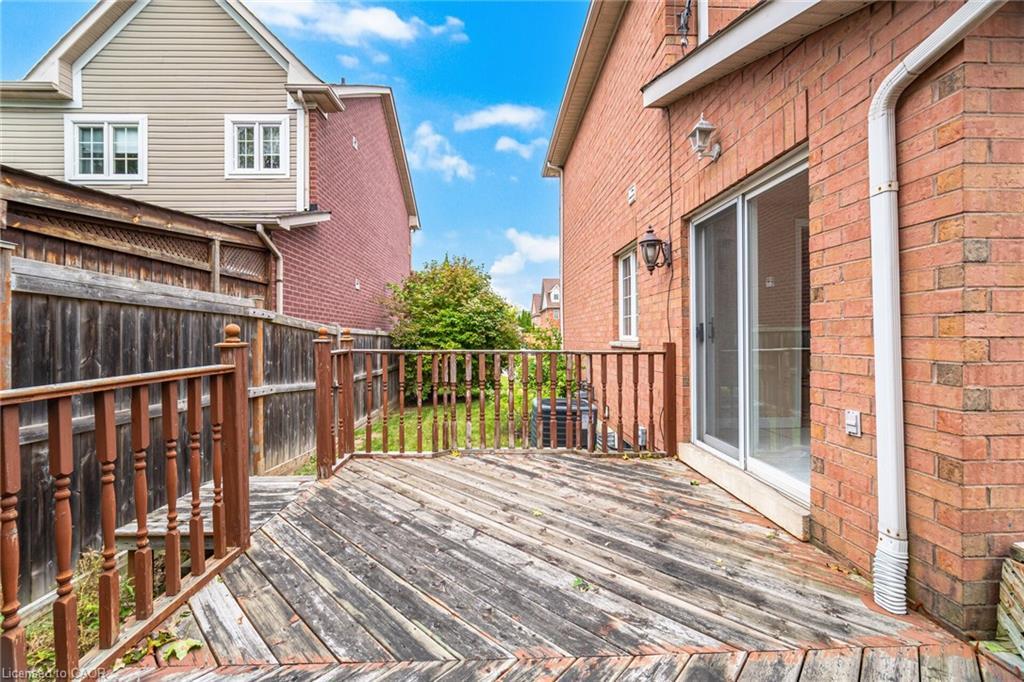 7064 Walworth Court, Mississauga, ON - Outdoor With Deck Patio Veranda With Exterior