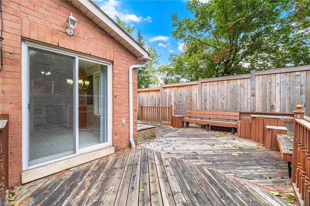 7064 Walworth Court, Mississauga, ON - Outdoor With Deck Patio Veranda With Exterior