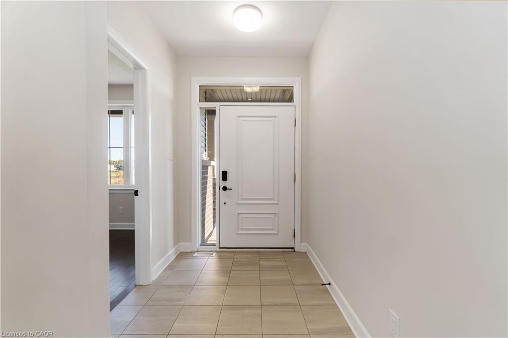 805 Gamble Drive, Russell, ON - Indoor Photo Showing Other Room