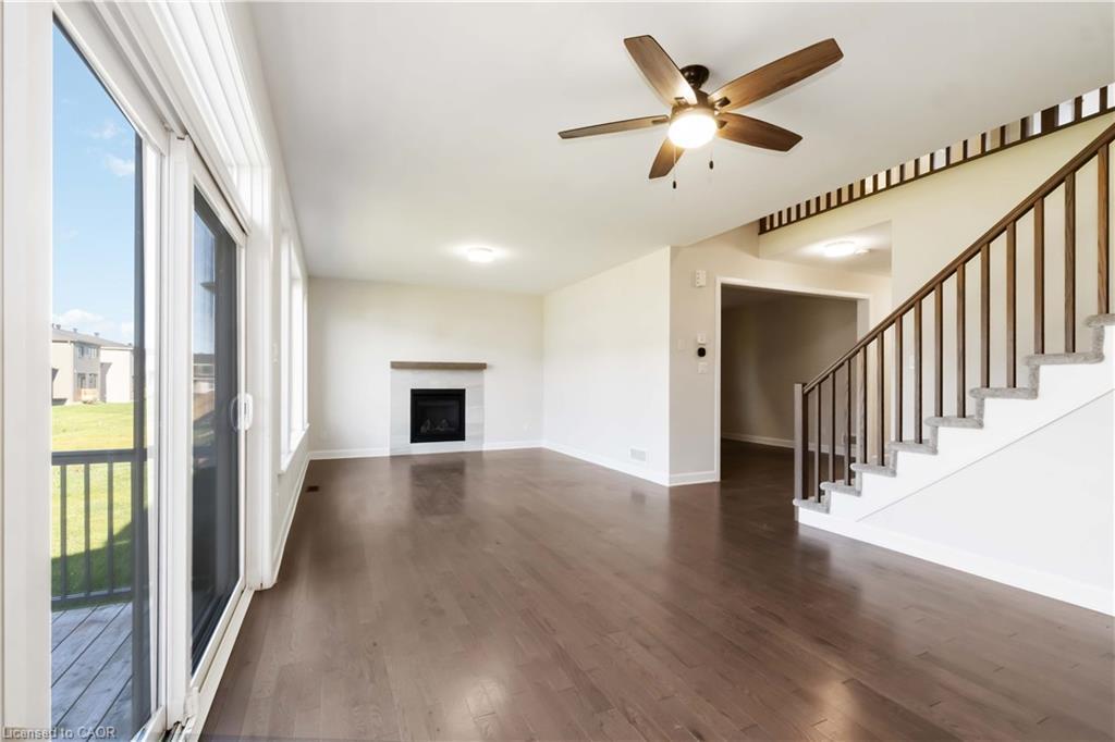 805 Gamble Drive, Russell, ON - Indoor With Fireplace