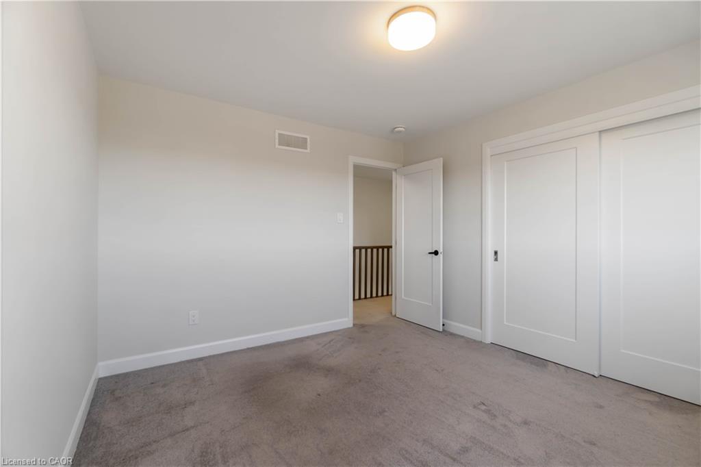 805 Gamble Drive, Russell, ON - Indoor Photo Showing Other Room