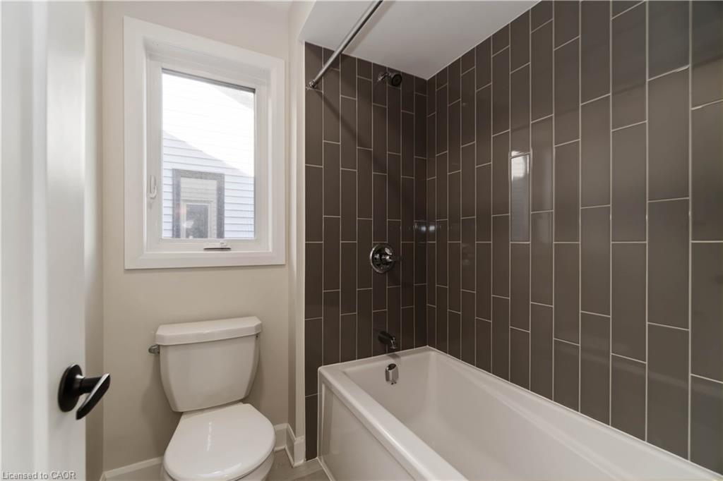 805 Gamble Drive, Russell, ON - Indoor Photo Showing Bathroom
