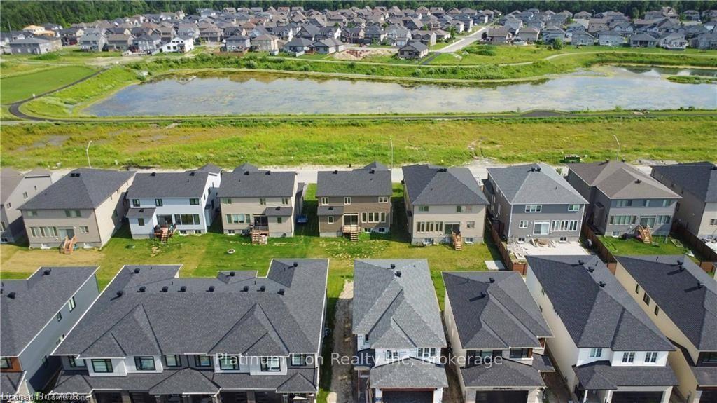 805 Gamble Drive, Russell, ON - Outdoor With View