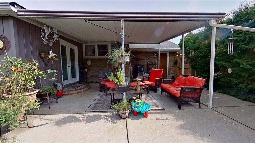 27 Hepburn Avenue, St. Thomas, ON - Outdoor With Deck Patio Veranda
