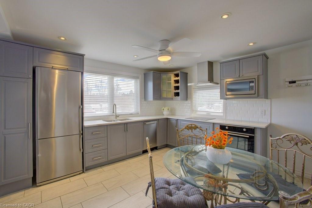 9488 Wellington Road 124, Erin, ON - Indoor Photo Showing Other Room