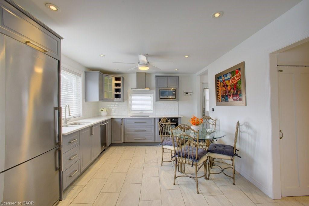 9488 Wellington Road 124, Erin, ON - Indoor Photo Showing Other Room