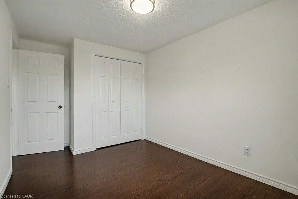 17-25 Upper Canada Drive, Kitchener, ON - Indoor Photo Showing Other Room