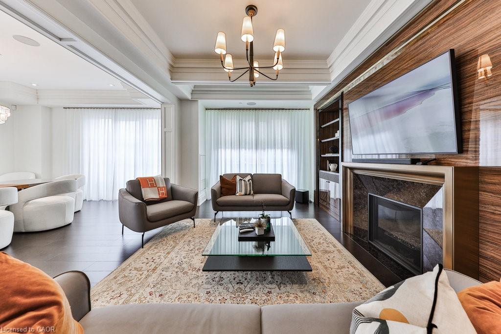 212-300 Randall Street, Oakville, ON - Indoor Photo Showing Living Room With Fireplace