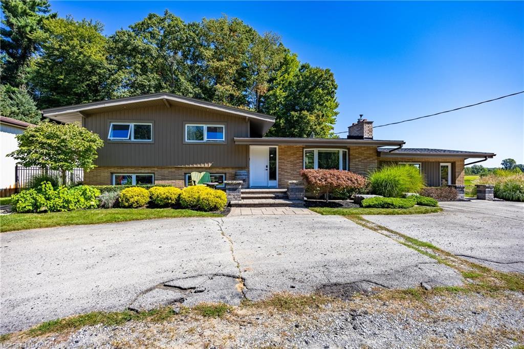 1750 Turkey Point Road, Simcoe, ON - Outdoor With Facade