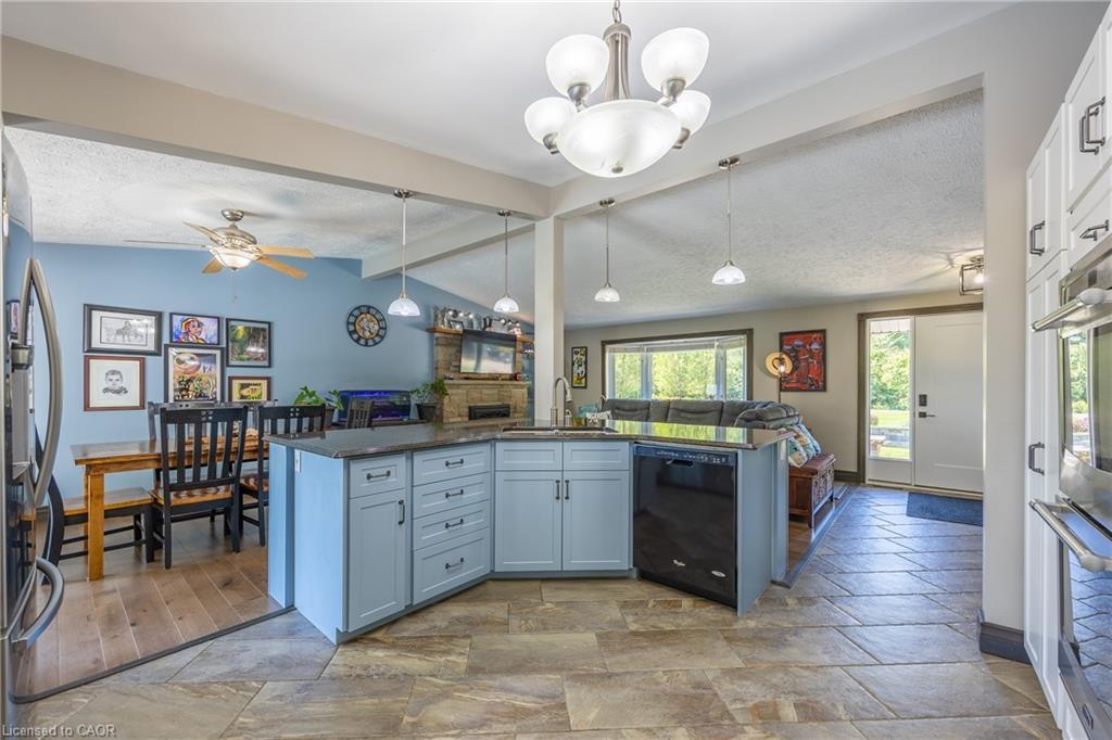 1750 Turkey Point Road, Simcoe, ON - Indoor Photo Showing Kitchen