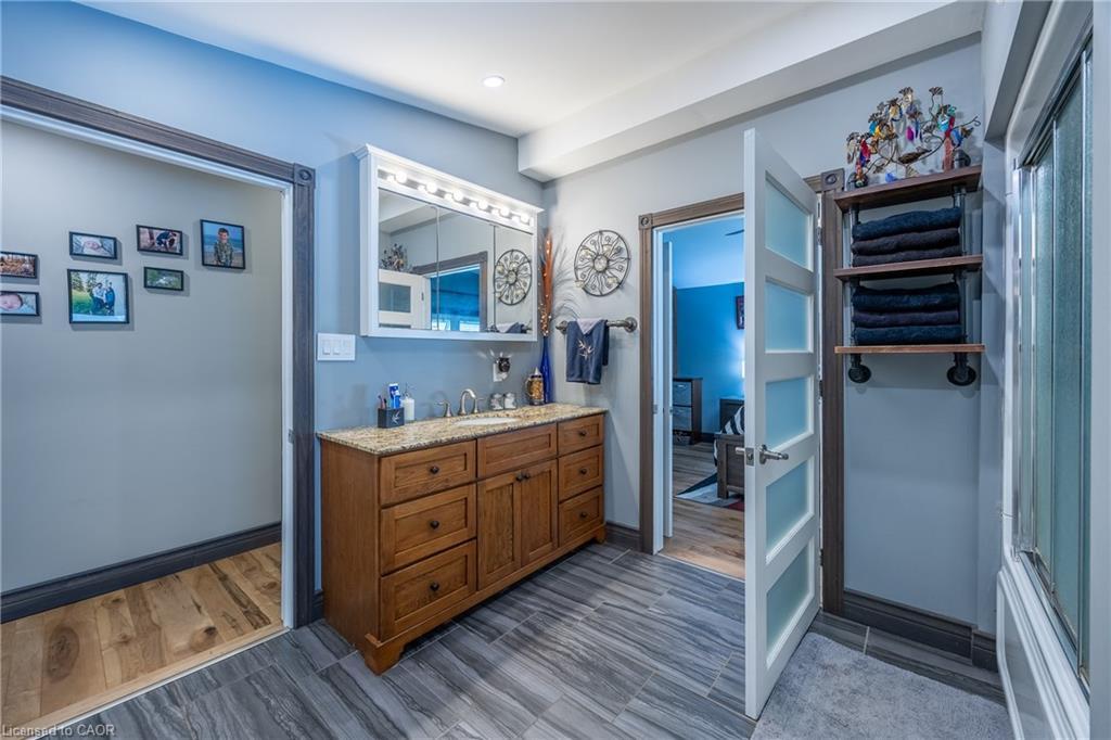 1750 Turkey Point Road, Simcoe, ON - Indoor