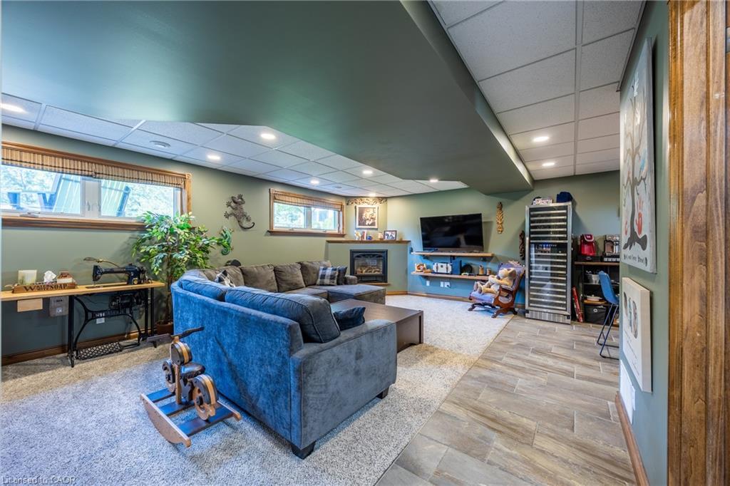 1750 Turkey Point Road, Simcoe, ON - Indoor Photo Showing Basement