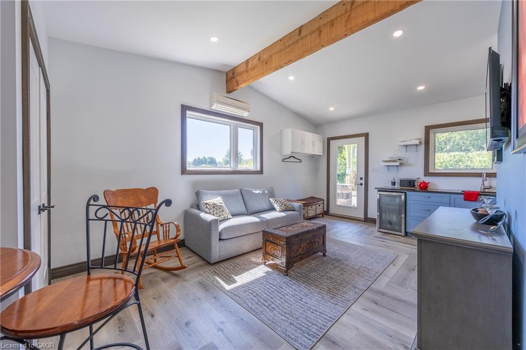 1750 Turkey Point Road, Simcoe, ON - Indoor