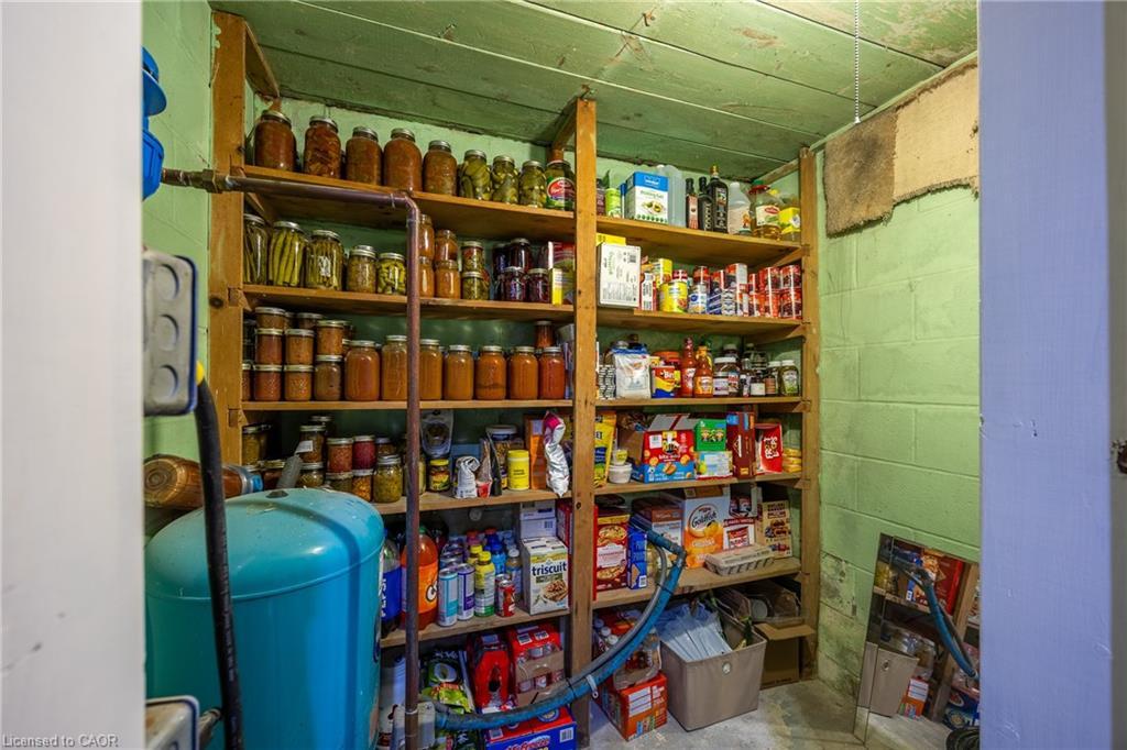 1750 Turkey Point Road, Simcoe, ON - Indoor