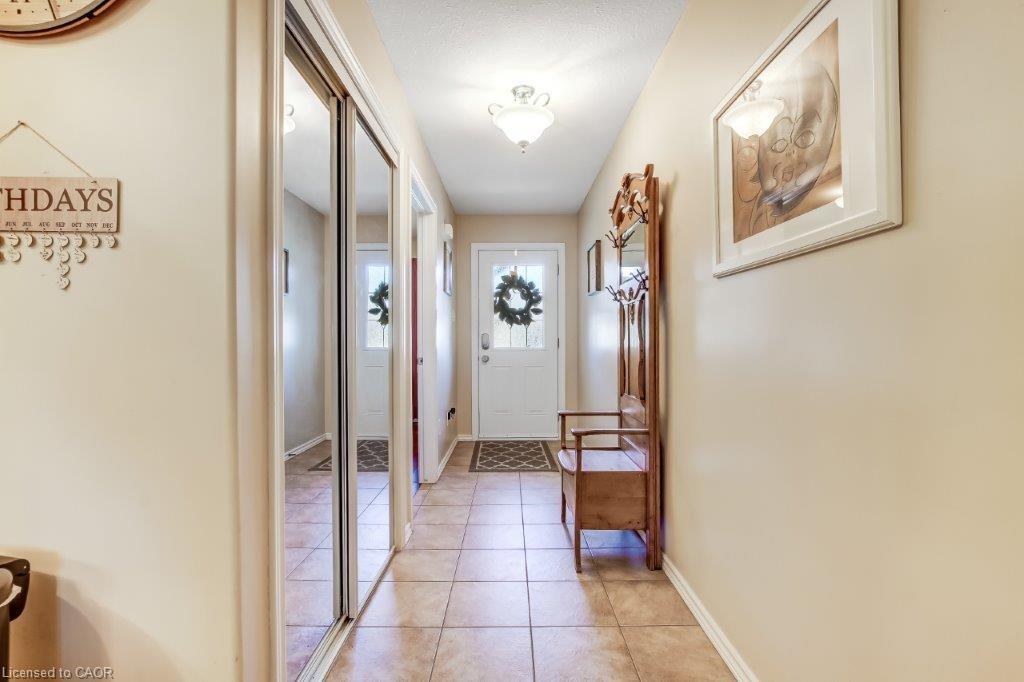 7-52 Imperial Street, Delhi, ON - Indoor Photo Showing Other Room