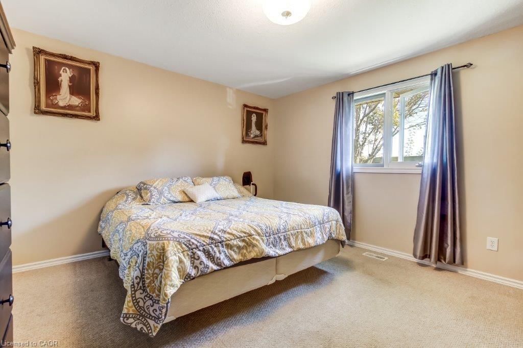 7-52 Imperial Street, Delhi, ON - Indoor Photo Showing Bedroom