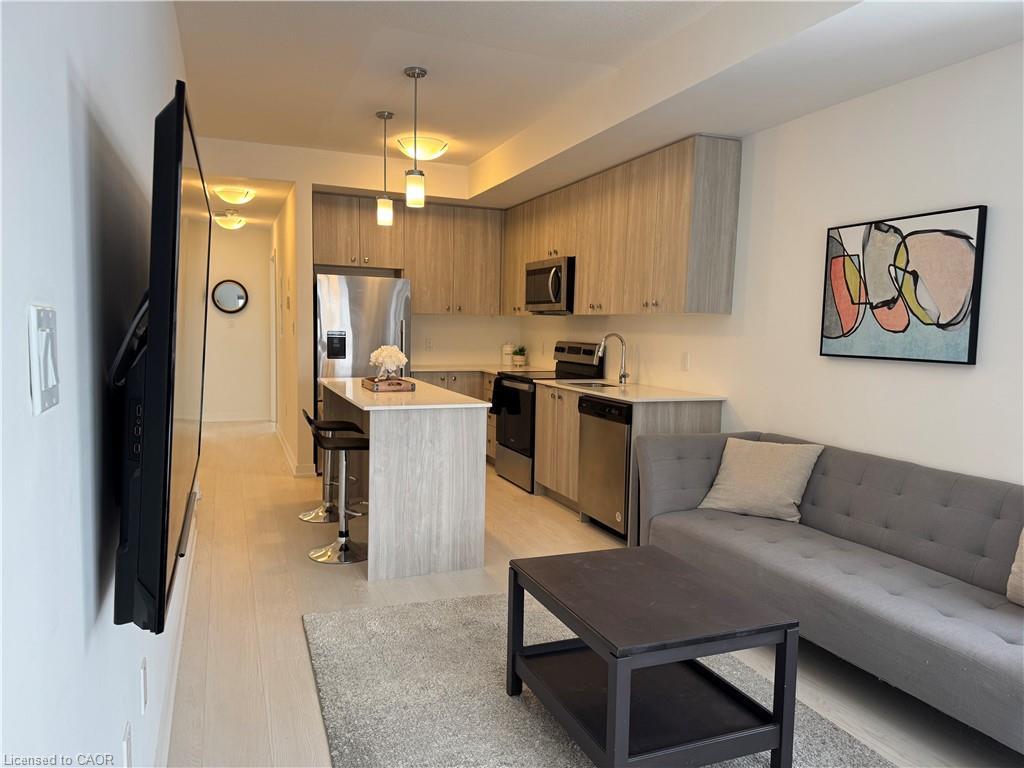 B10-10 Palace Street, Kitchener, ON - Indoor