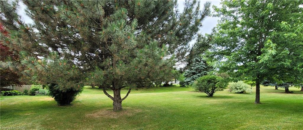 21 Bishop Sherlock Lane, Hamilton, ON - Outdoor