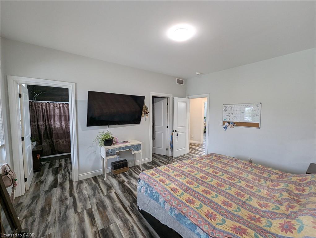 38812 Vienna Street, Varna, ON - Indoor Photo Showing Bedroom