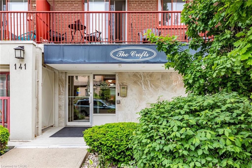 902-141 Catharine Street S, Hamilton, ON - Outdoor
