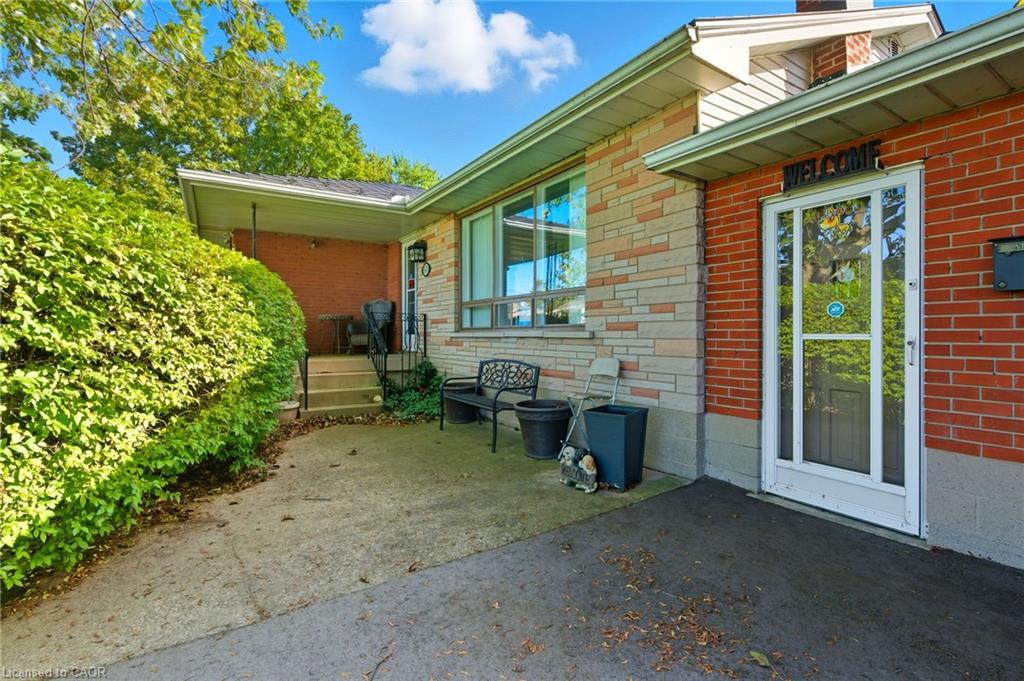 67 Lakeside Drive, Grimsby, ON - Outdoor With Exterior