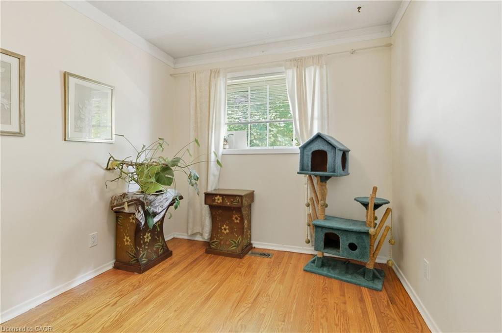 67 Lakeside Drive, Grimsby, ON - Indoor Photo Showing Other Room