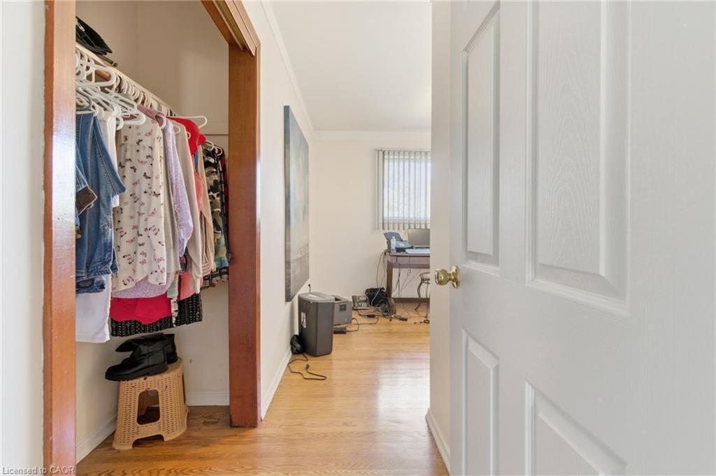 67 Lakeside Drive, Grimsby, ON - Indoor With Storage