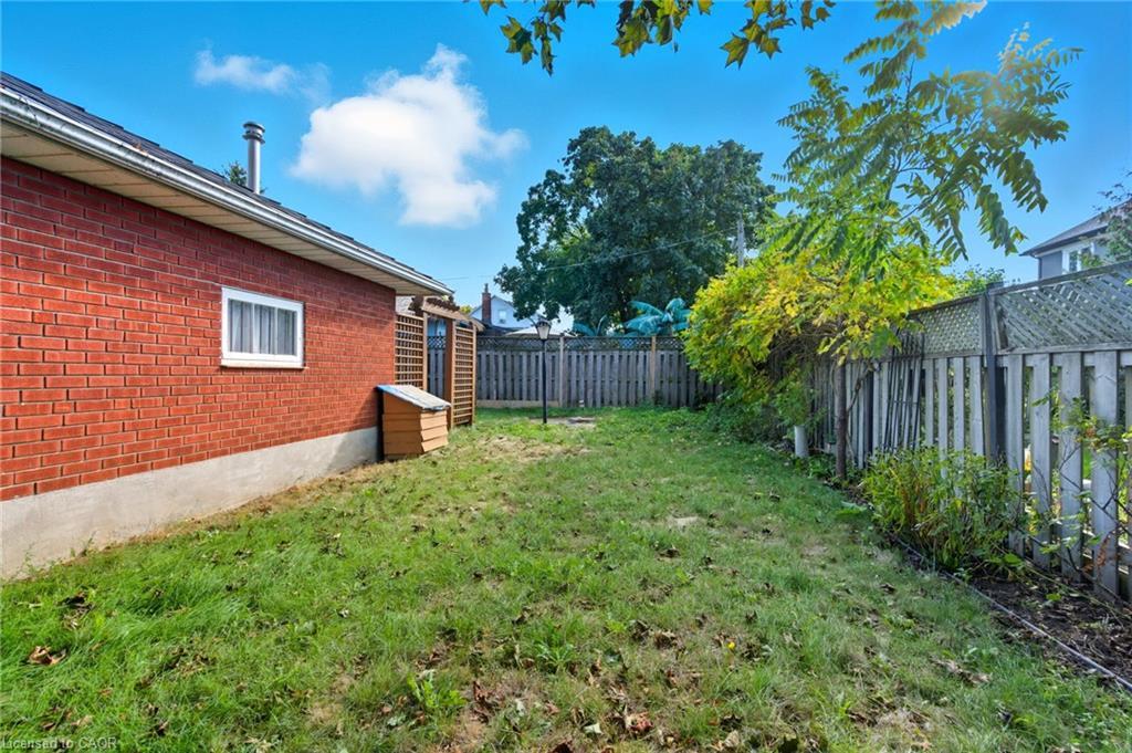 67 Lakeside Drive, Grimsby, ON - Outdoor