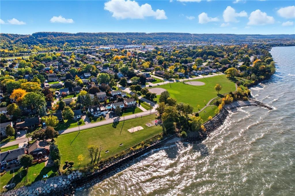 67 Lakeside Drive, Grimsby, ON - Outdoor With View