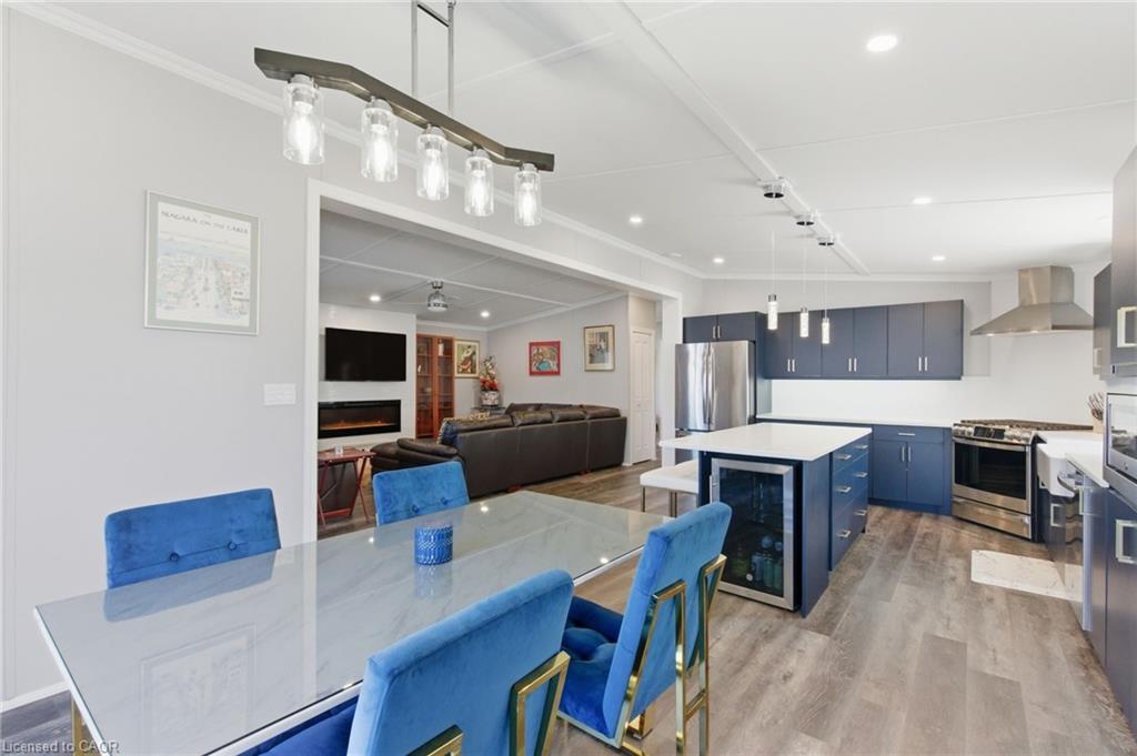 28 Ash Street-4449 Milburough Line, Burlington, ON - Indoor