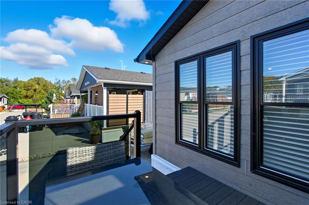 28 Ash Street-4449 Milburough Line, Burlington, ON - Outdoor With Exterior