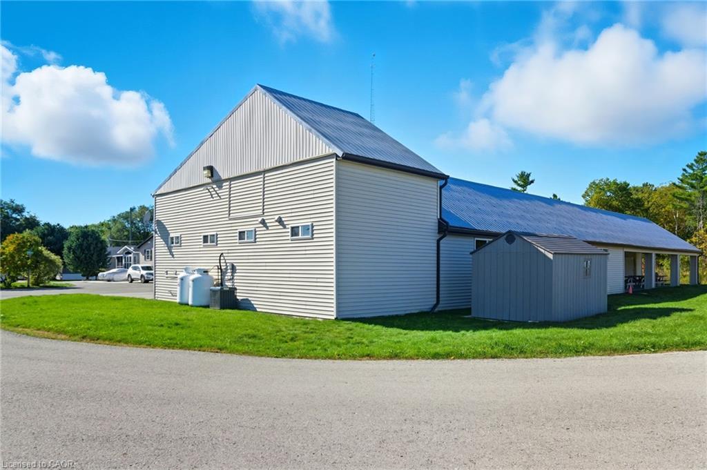 28 Ash Street-4449 Milburough Line, Burlington, ON - Outdoor