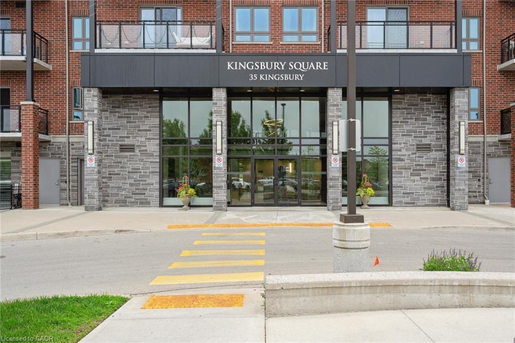 35 Kingsbury Square, Guelph, ON - Outdoor With Facade