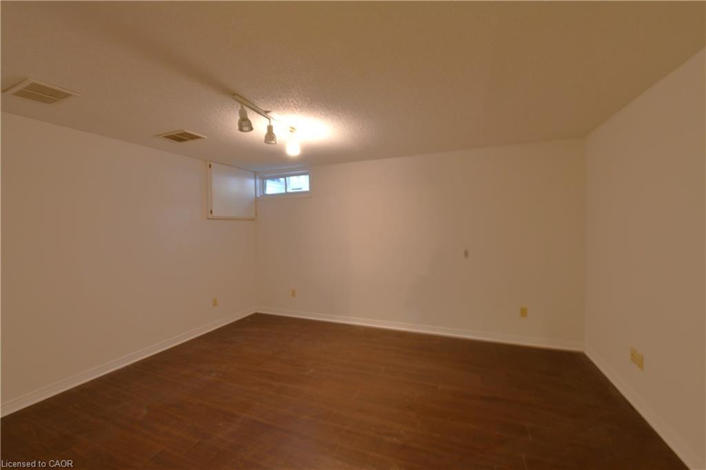 111-1247 Huron Street, London, ON - Indoor Photo Showing Other Room