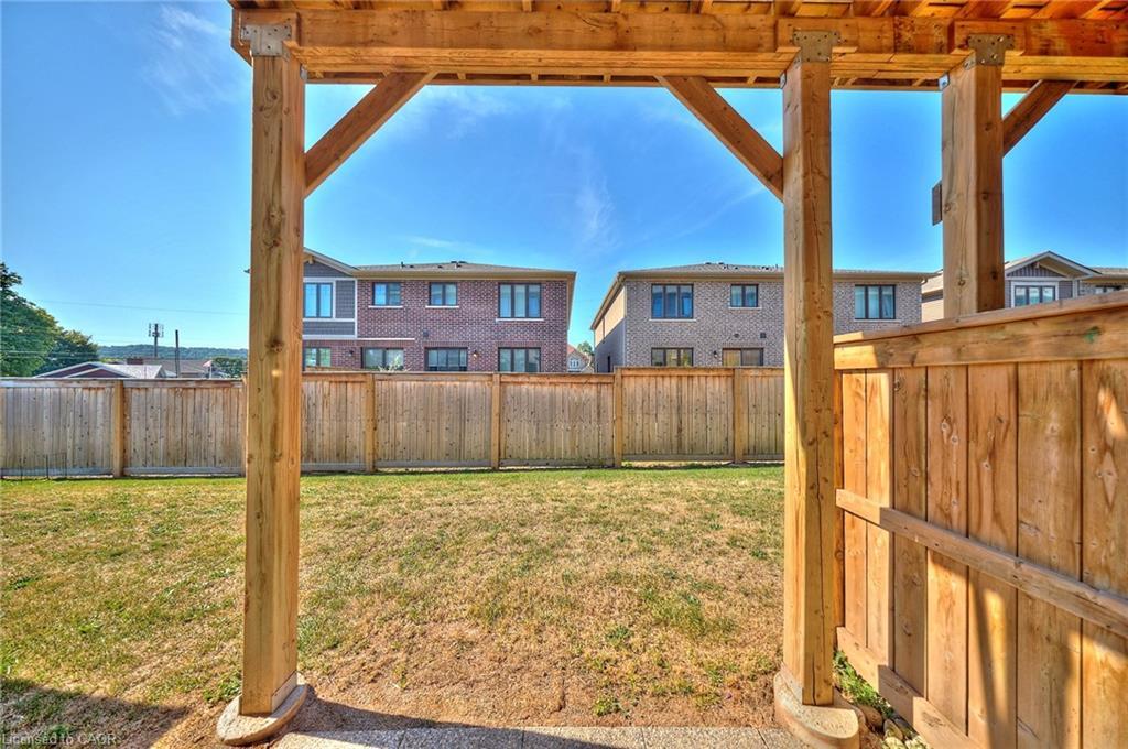 54-288 Glover Road, Stoney Creek, ON - Outdoor